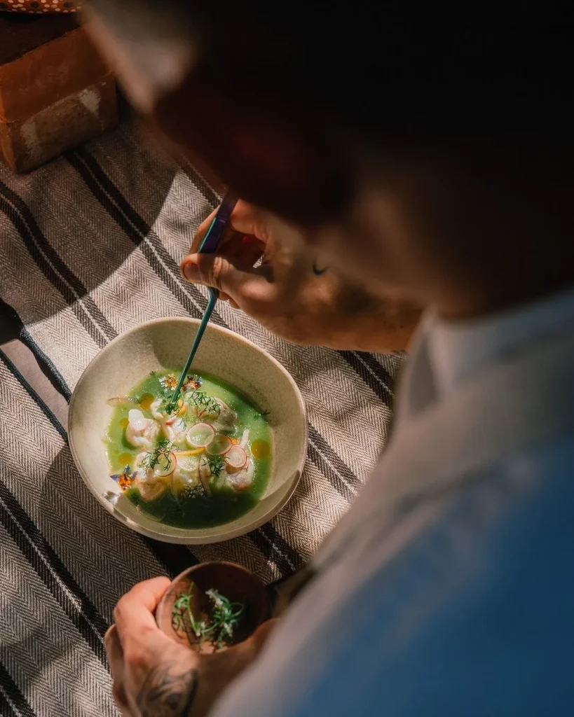 Semillón es un restaurante en San José del Cabo que utiliza ingredientes orgánicos de su propio huerto.