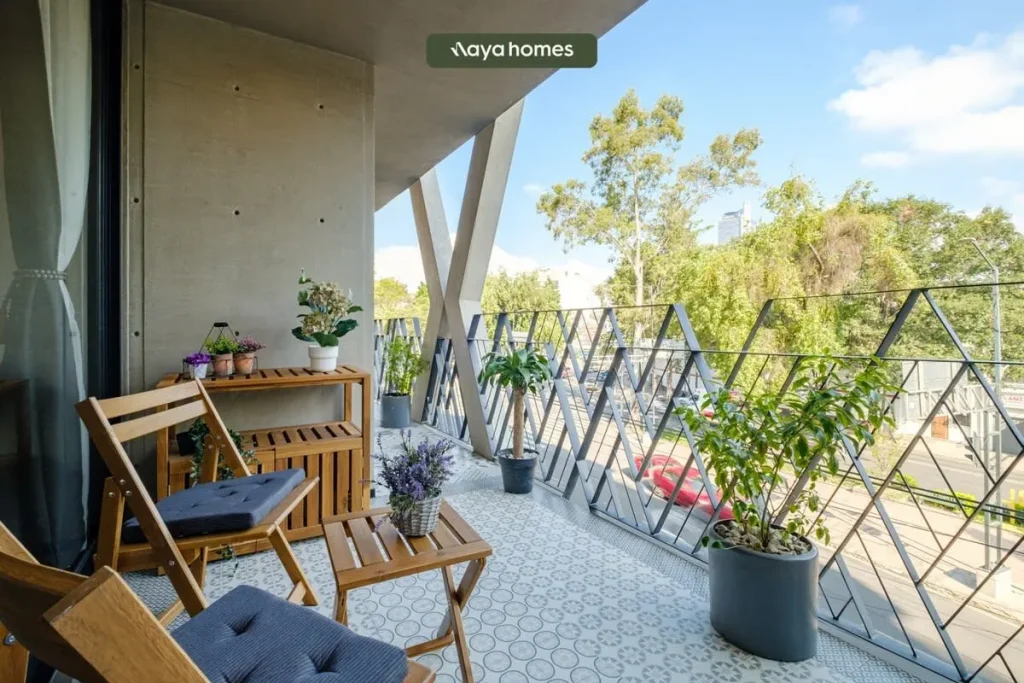 Si quieres la posibilidad de cocinar tus propias comidas y disfrutar de una carne asada en un balcón privado, elige este Airbnb en La Condesa Ciudad de México.