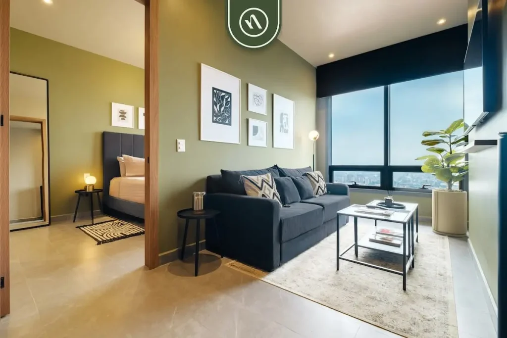 Siéntete como en casa en este Airbnb en Ciudad de México Reforma, con una habitación y un sofá cama para una persona adicional