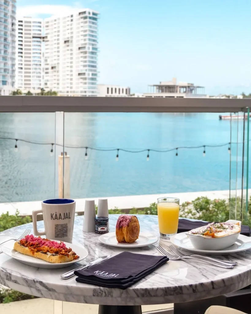 Käajal es uno de los mejores restaurantes para desayunar en Cancún.